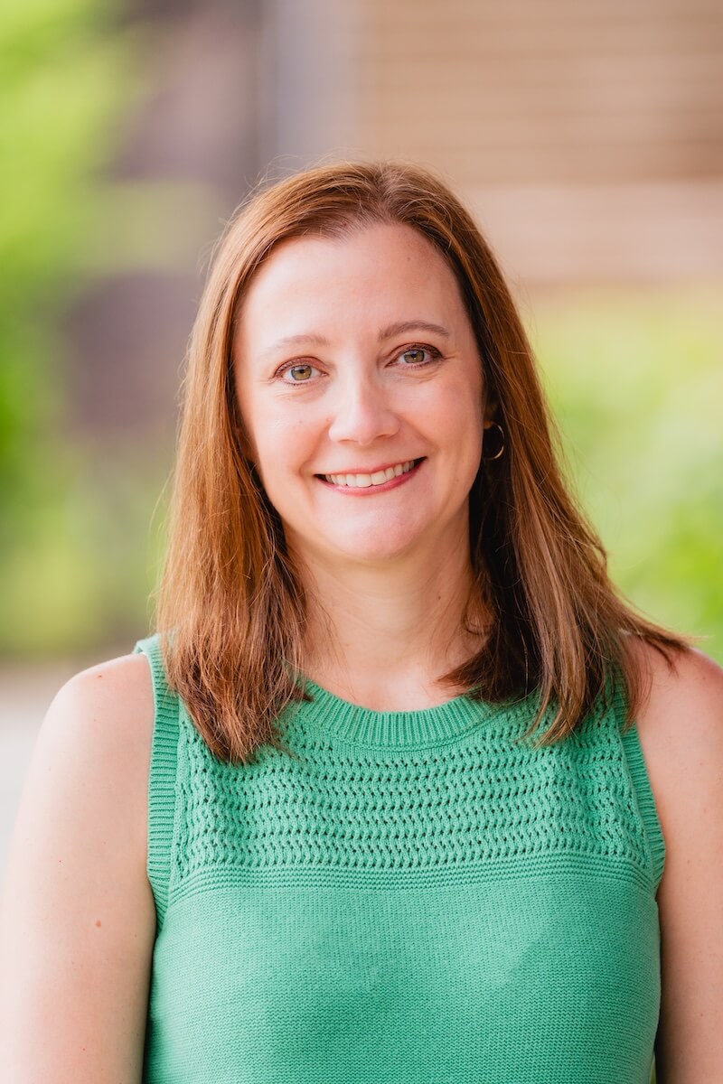 Jill Heinze Headshot